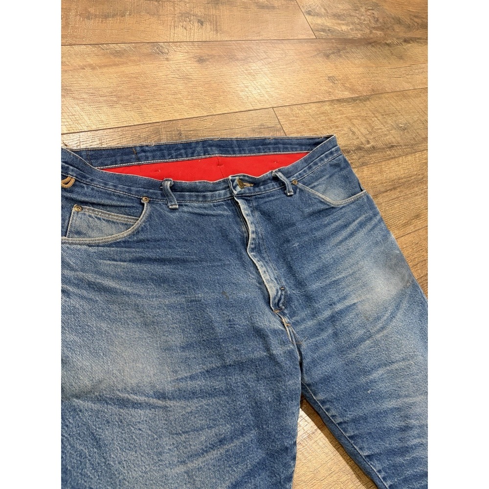 Vintage 90s Wrangler Rugged Wear Fleece Lined Jeans Made In USA Blue 38x30.5 - Picture 2 of 10